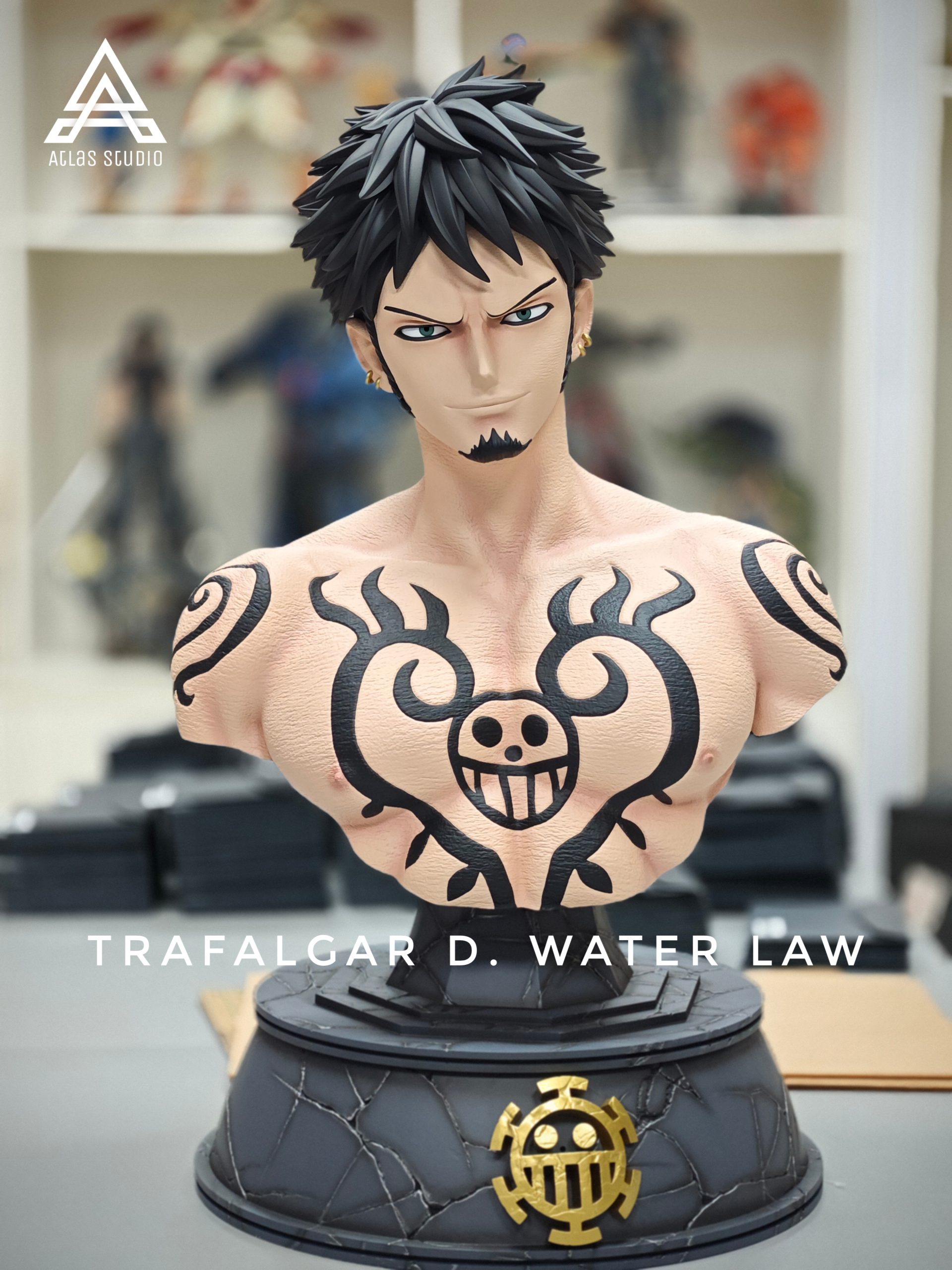 Atlas Studio - One Piece Trafalgar D. Water Law Bust - orzGK