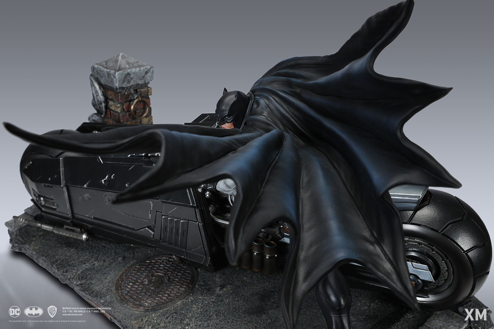 XM Studio - DC Comics Batman - White Knight (Batcycle